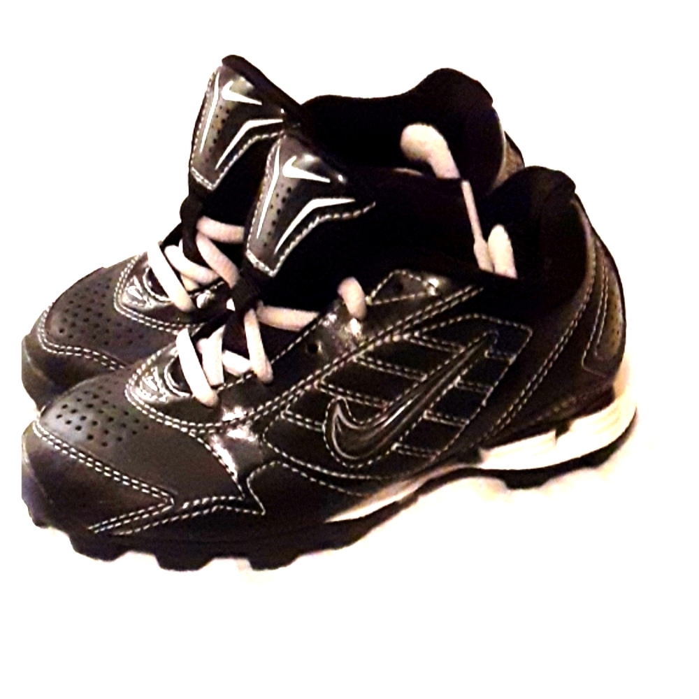 Children's/ kids cleats